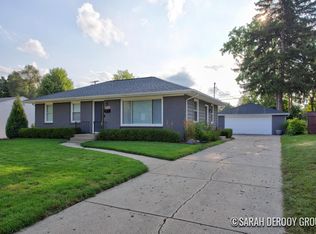 1936 Carlton Ave NE, Grand Rapids, MI 49505