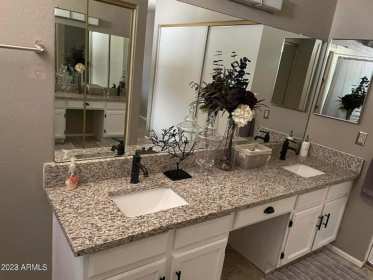 802 W Plata Ave — Photo 10