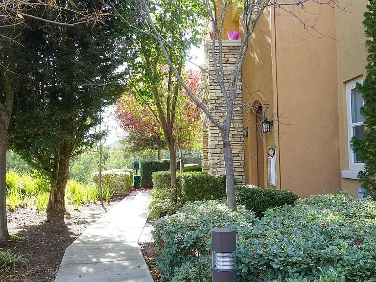 Exterior / Common Area