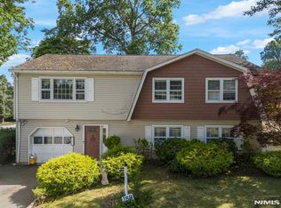 189 Woodland Ave, Westwood, NJ 07675