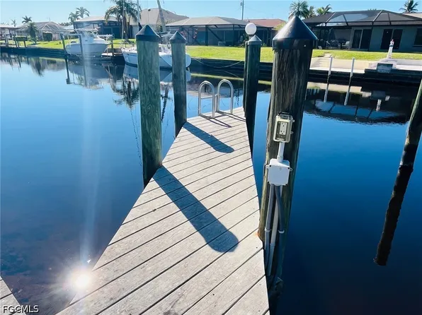 4802 Tudor Dr APT 202, Cape Coral, FL 33904