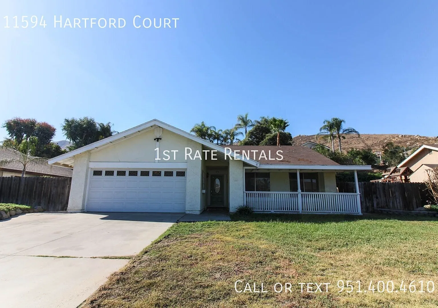 Very attractive three bedroom home in Riverside — Photo 1