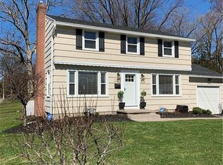 1926 Penfield Rd, Penfield, NY 14526