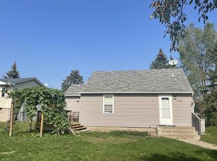 2200 84th Ave N, Brooklyn Park, MN 55444