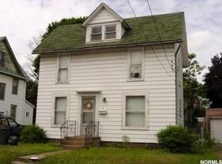 160 Grant St, Conneaut, OH 44030