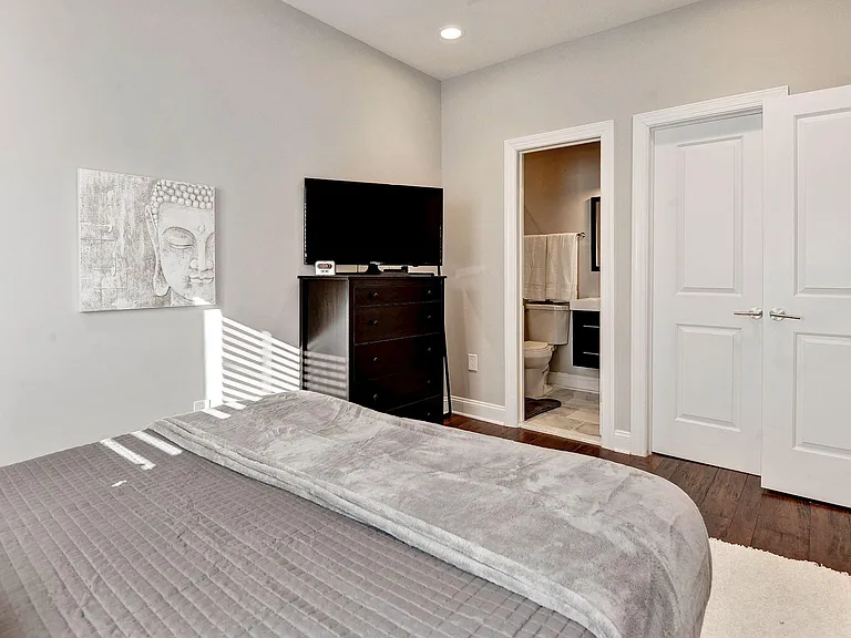 55 Bates St NW #B — Photo 5