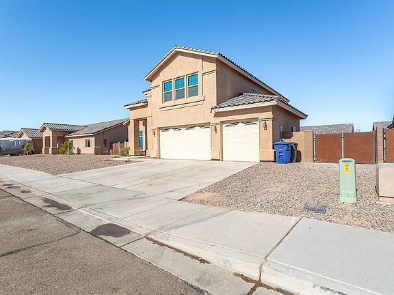 2nd image of 5870 E 45th Pl