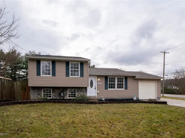 1162 Tait Rd, Akron, OH 44319