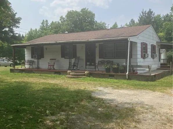 627 Liberty Rd, Emporia, VA 23847
