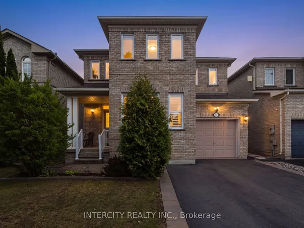 37 Redfinch Cres, Vaughan, ON L4H 2C5