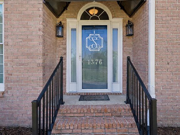 2nd image of 1626 Gunston Hall Rd #0