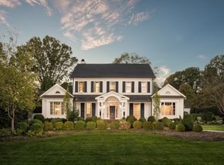 3900 Foxcroft Rd, Charlotte, NC 28211