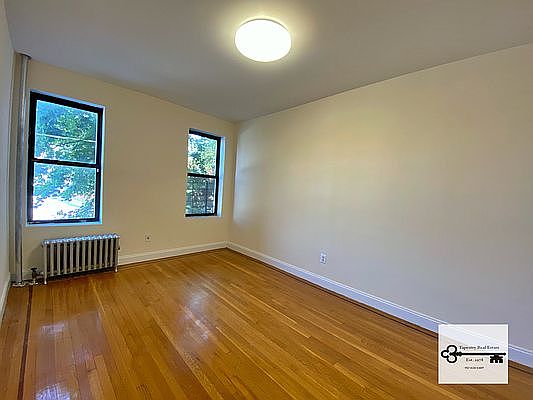 1st image of 78-11 Kew Forest Ln #2EA