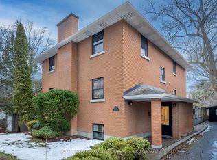 84 Beverley St, Kingston, ON K7L 3Y6