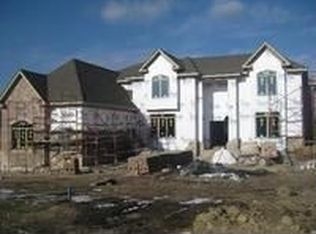 410 Fox Glove Ln, Barrington, IL 60010