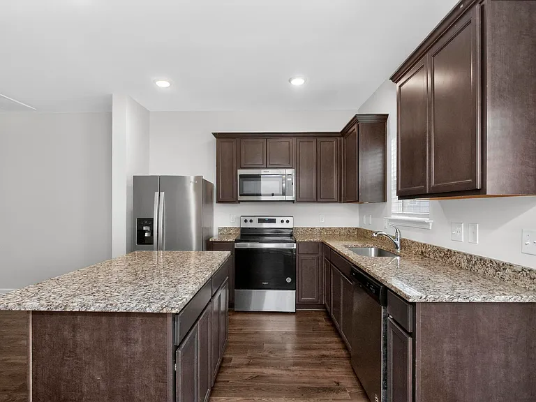 1023 Glen Marcus Dr — Photo 19