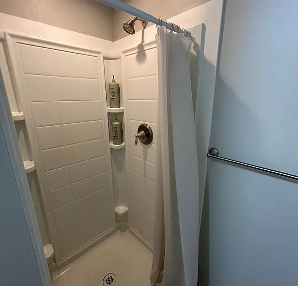 135 Forest Pl — Photo 7