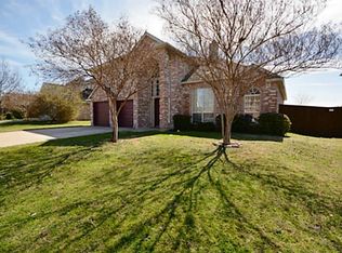3030 Eagle Ln, Midlothian, TX 76065
