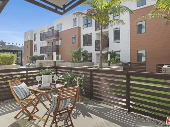 6030 S Seabluff Dr APT 319, Los Angeles, CA 90094