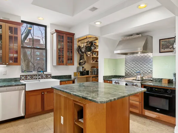 173 East 120th Street image 3 of 12