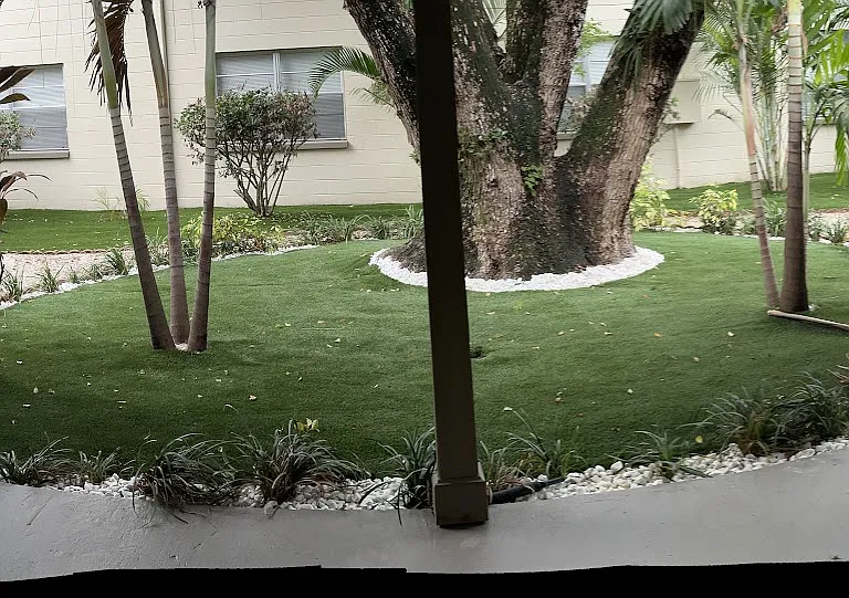 Parson's Green Courtyard Apartments — Photo 8
