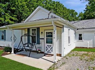 6818 Attica St, Stockwell, IN 47983