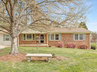 603 Larkspur Ct, Gastonia, NC 28056