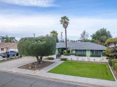 1461 Windsor Dr, Kingsburg, CA, 93631