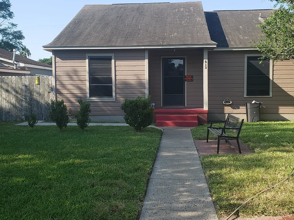 613 Jasmine Ave