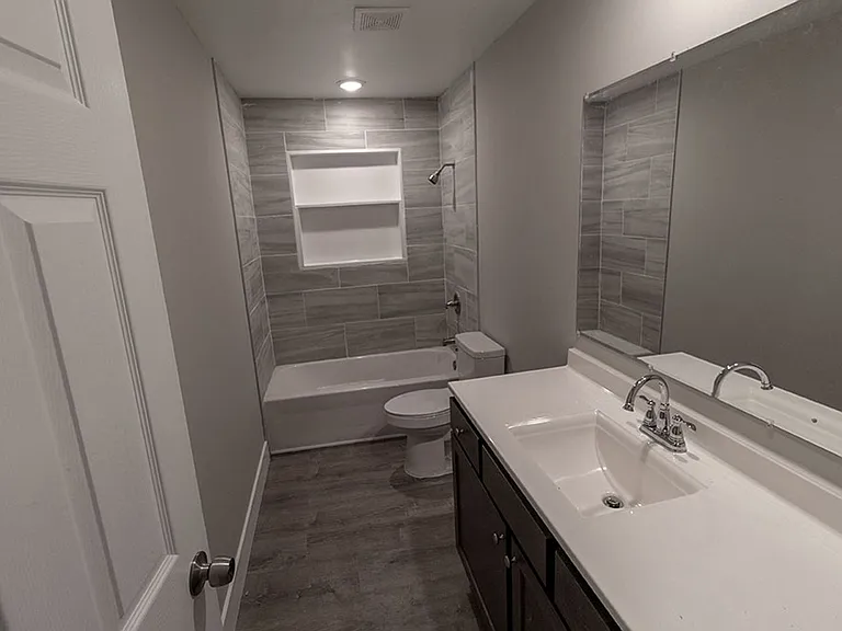 3708 Greeley Dr #B — Photo 2