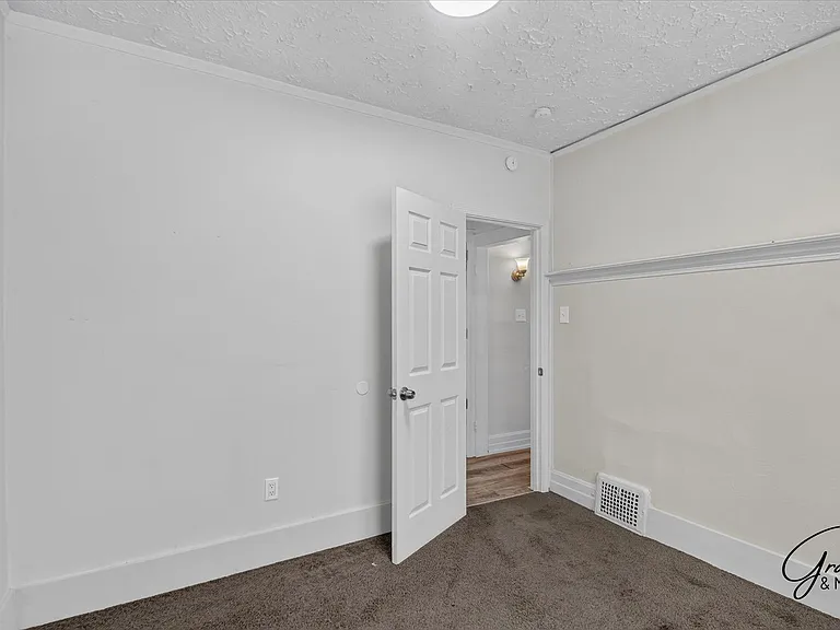 3509-3511 Concord St - Dexter McKenzie — Photo 6