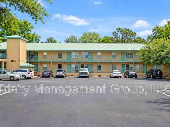 5822 Congress St #1-105, New Pt Richey, FL 34653
