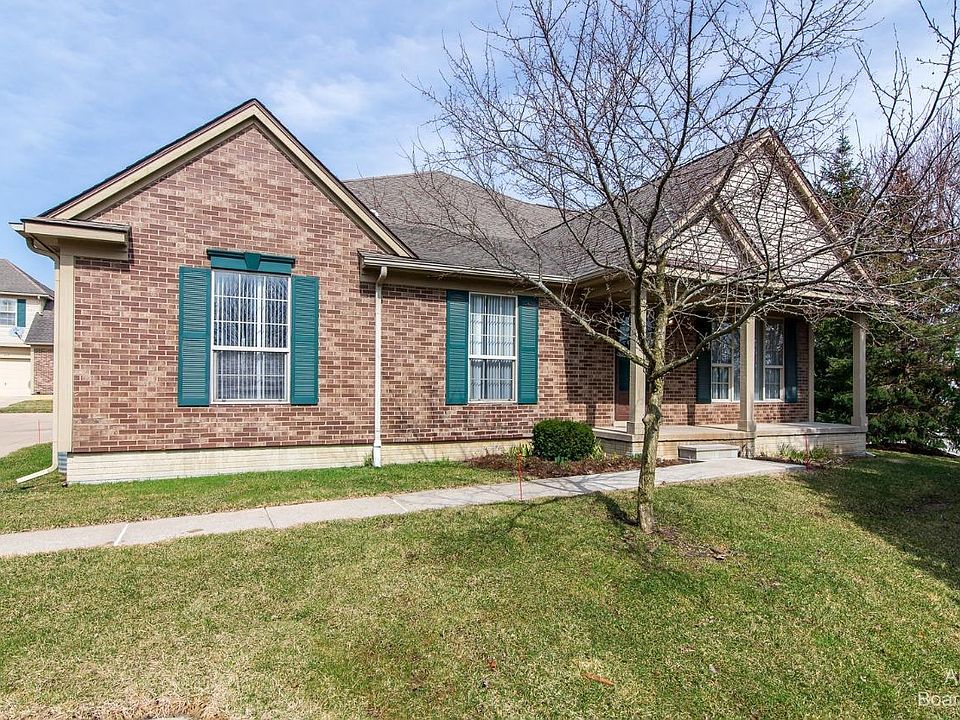 127 Commons Cir, Saline, MI 48176 Zillow