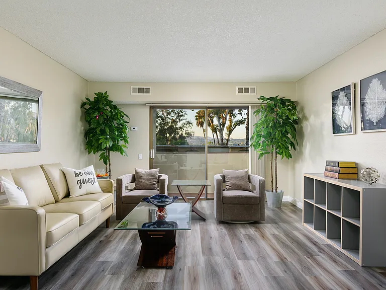 AltaCima Apartment Homes — Photo 30