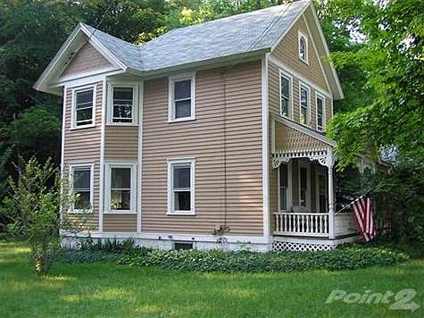 3rd image of 35 Maple Ave