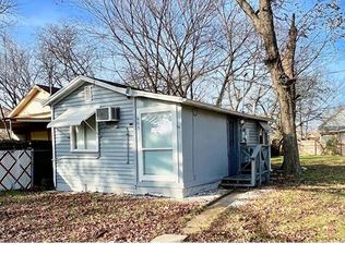 605 E High St, Terrell, TX 75160