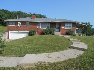 16730 Michals Rd, Leavenworth, KS 66048