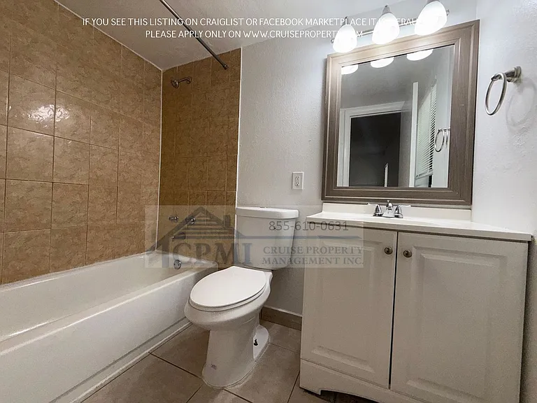 Riverside Manor/N'ice Apartments - 889 Riverside Drive, Ft. Lauderdale, FL 33312 — Photo 21