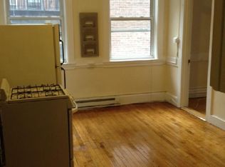 160 Endicott St #7R, Boston, MA 02113