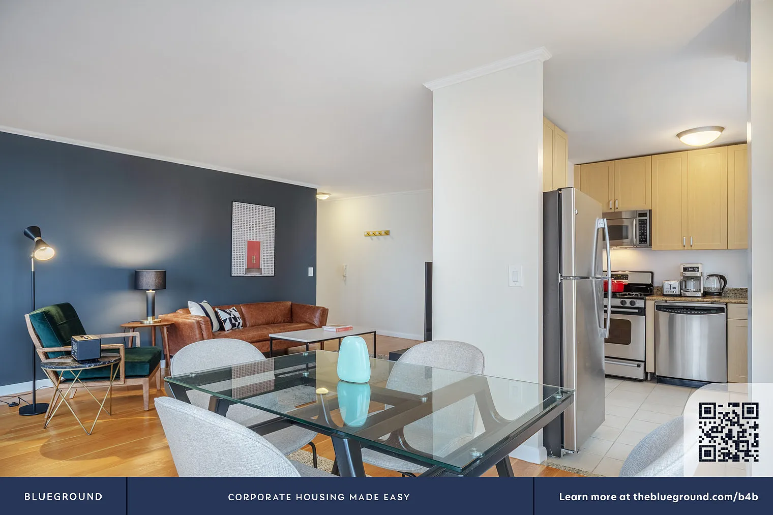235 West 48th Street — Photo 4