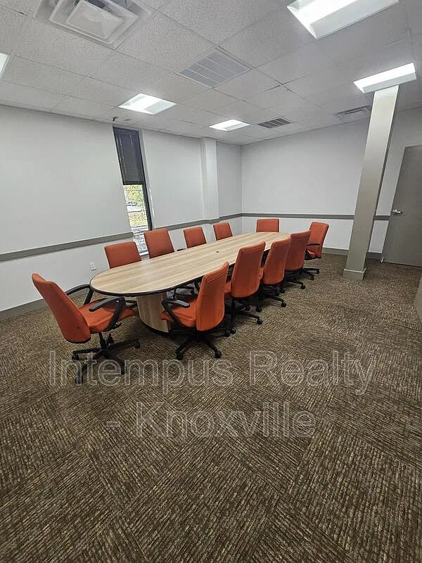 7134 Regal Ln — Photo 4