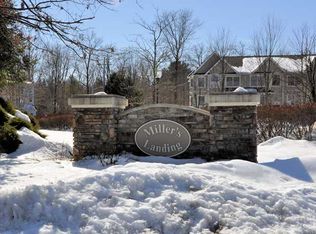 6 Tuxedo Ln, Congers, NY 10920