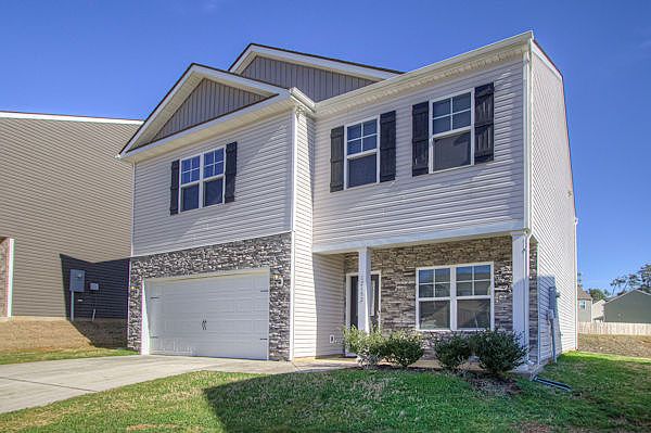 1st image of 12152 Evergreen Terrace Ln
