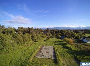 301 Klahhane Rd, Sequim, WA 98382