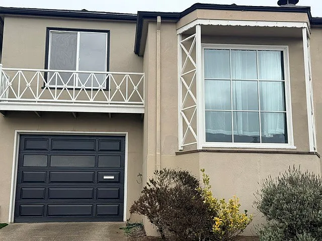 2 bed, 1220 sqft, $3,100 — Photo 2