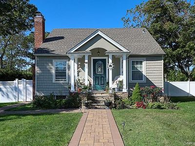 230 Kensington Avenue, Bayport, NY, 11705