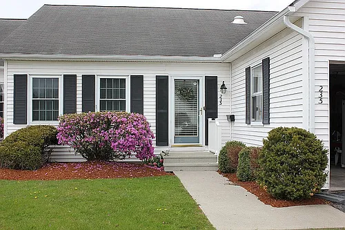 235 Eastview Cir Photo 1