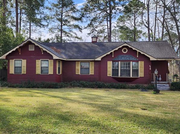 410 W Henderson St, Ocilla, GA 31774