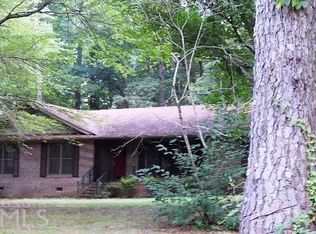 2404 Roanoke Rd, Lagrange, GA 30240