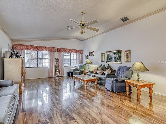 4th image of 4729 Carrington Ct #74